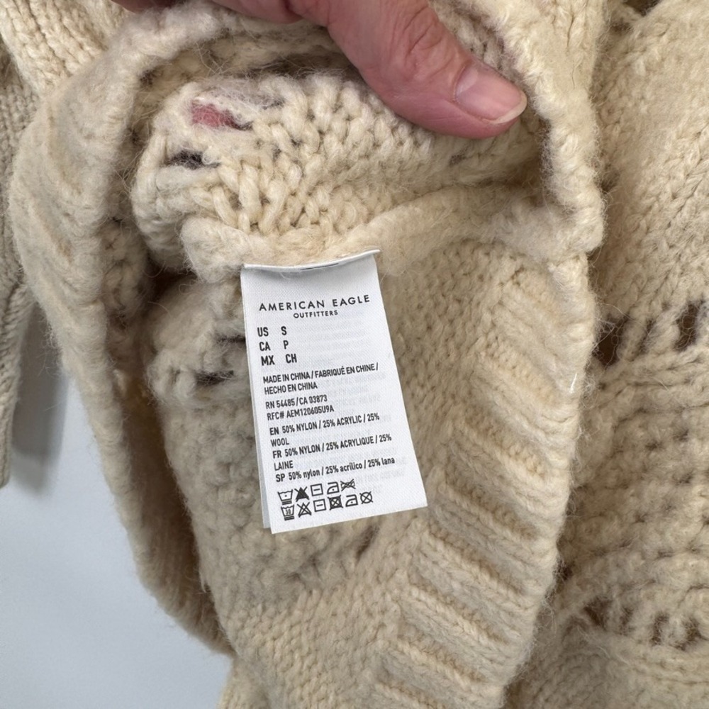 American Eagle Sweater Womens Small Ivory Oversized Wool Blend Cottagecore Boho - Picture 9 of 15